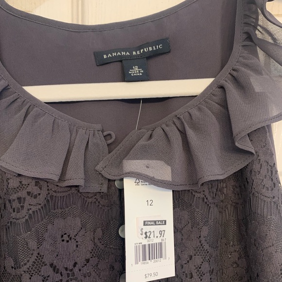 Banana Republic grey lace embellished tank top - Picture 4 of 4